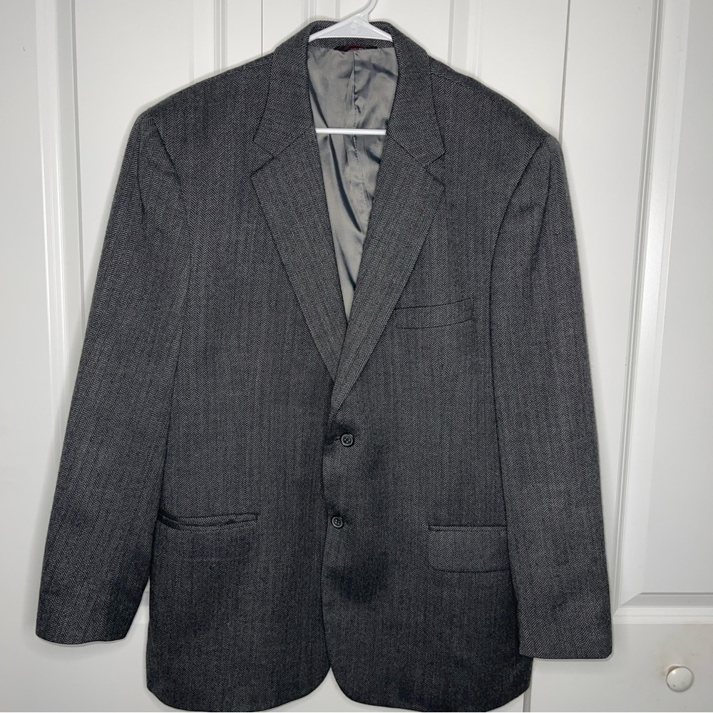 Savile Row Lambswool Blazer Size 44R Gray Chevron 2 Button Single Vent Wool Mens